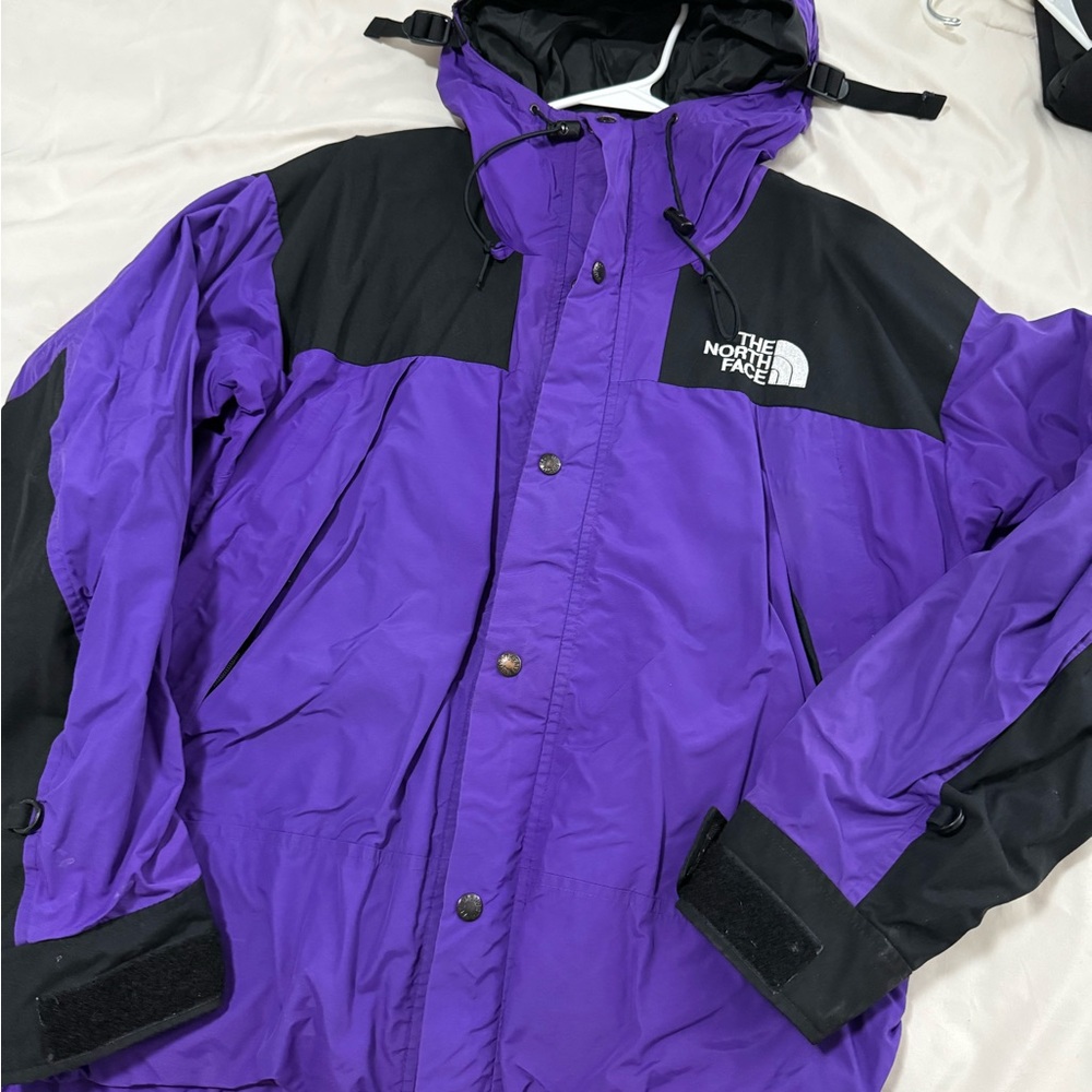 The North Face OG HERO PRPL and Black Outdoor Jacket ladder locks